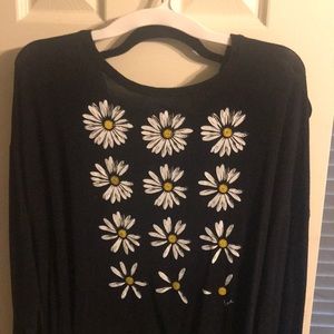 Daisy long sleeve shirt